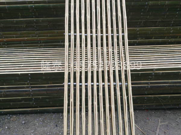 竹羊床(漏糞板)